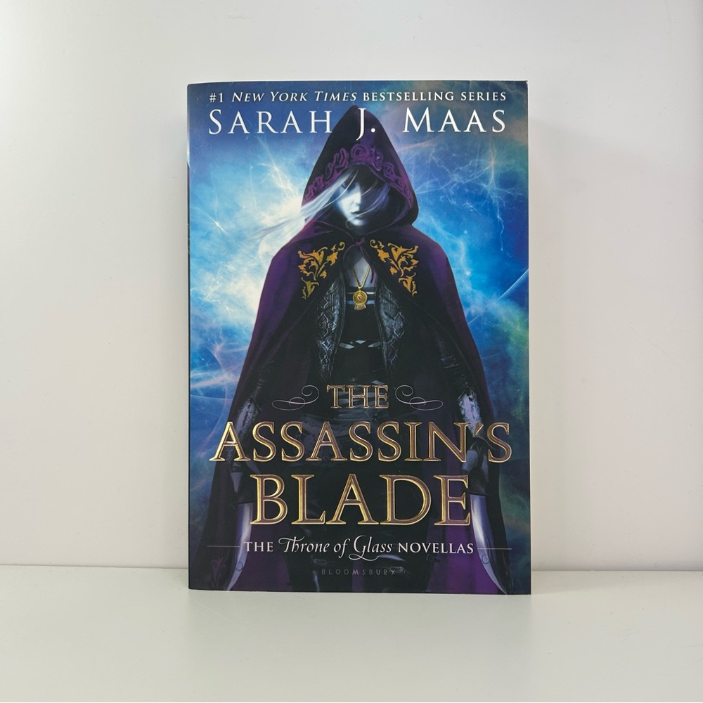 The Assassin's Blade by Sarah J. Maas Throne of Glass
